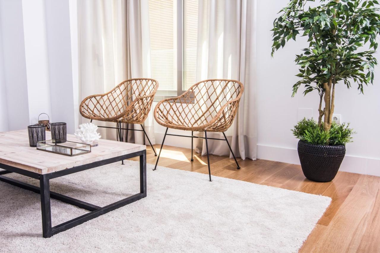 Апартаменты Letmalaga Premium Malagueta Экстерьер фото